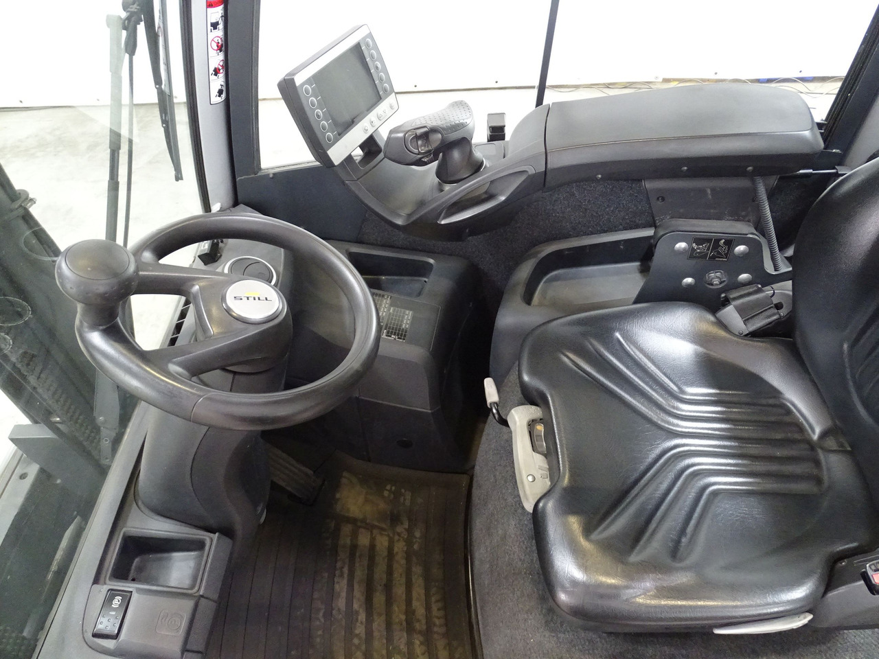 Still RX70-35 - Carretilla elevadora diésel: foto 3 Still RX70-35 - Carretilla elevadora diésel: foto 3