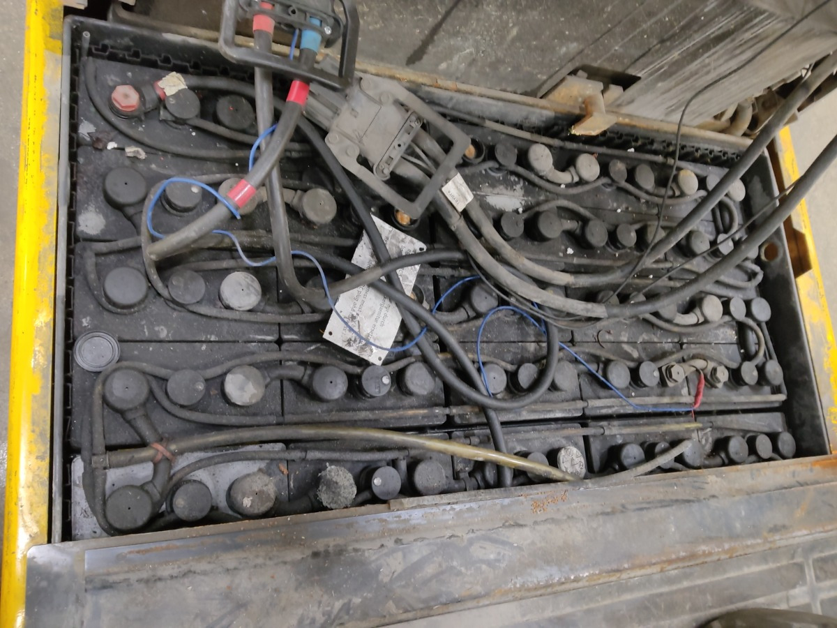 Toyota 7FBMF25 - Carretilla elevadora eléctrica: foto 4 Toyota 7FBMF25 - Carretilla elevadora eléctrica: foto 4