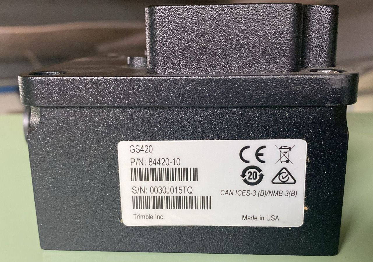 CATERPILLAR Power Converter 84420-10 - Sistema eléctrico para Maquinaria de construcción: foto 2 CATERPILLAR Power Converter 84420-10 - Sistema eléctrico para Maquinaria de construcción: foto 2