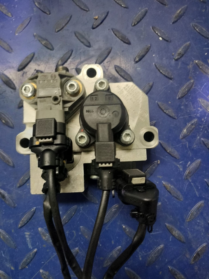 MERCEDES-BENZ Atego 2015 om934 fuel metering unit A9360700255 A9360700255 - Bomba de combustible para Camión: foto 1 MERCEDES-BENZ Atego 2015 om934 fuel metering unit A9360700255 A9360700255 - Bomba de combustible para Camión: foto 1