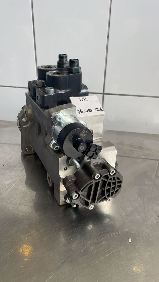 Mercedes Actros MP4 Injection Pump A4700900850 - Bomba de combustible para Camión: foto 2 Mercedes Actros MP4 Injection Pump A4700900850 - Bomba de combustible para Camión: foto 2