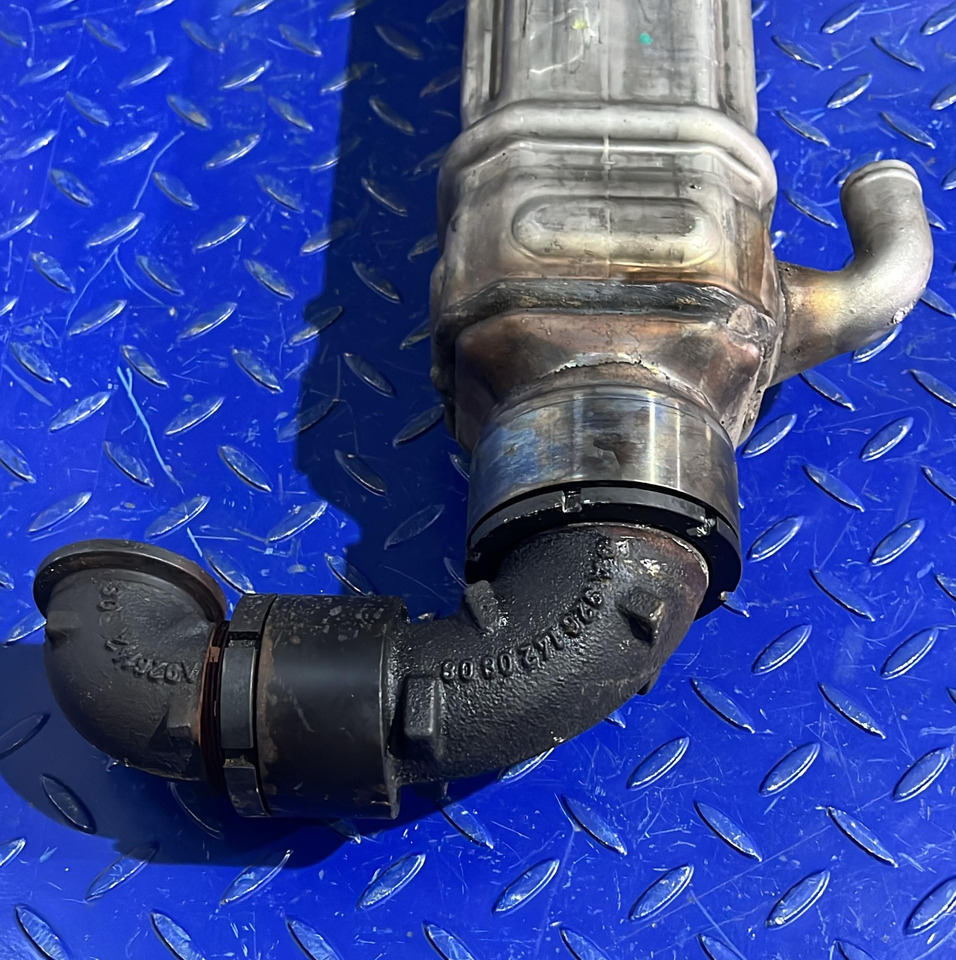 Mercedes Benz /DETROIT EGR OM926 A9261420679 (A9261420379) - Enfriador EGR: foto 4 Mercedes Benz /DETROIT EGR OM926 A9261420679 (A9261420379) - Enfriador EGR: foto 4