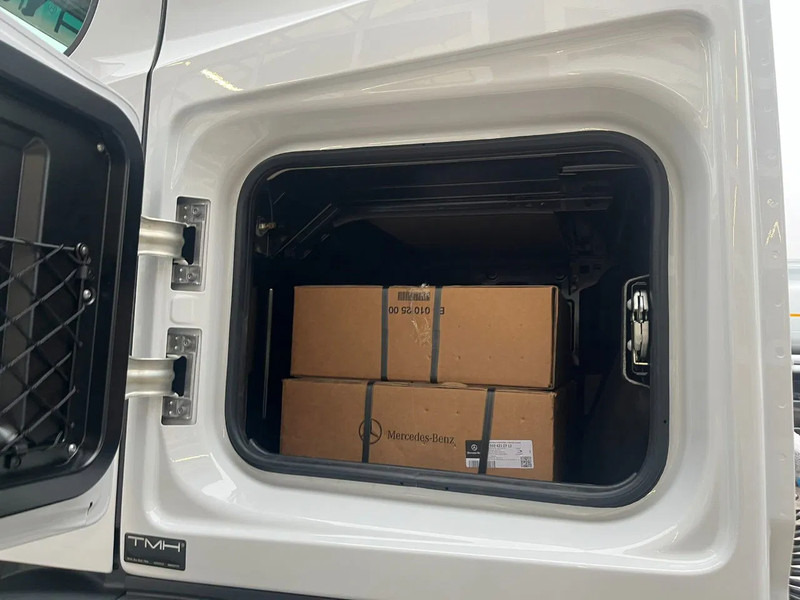 Leasing de Mercedes-Benz Actros 2045 S 4x2 Tractor Head Mercedes-Benz Actros 2045 S 4x2 Tractor Head: foto 20