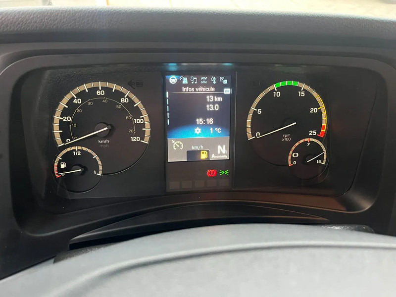 Leasing de Mercedes-Benz Actros 2045 S 4x2 Tractor Head Mercedes-Benz Actros 2045 S 4x2 Tractor Head: foto 15