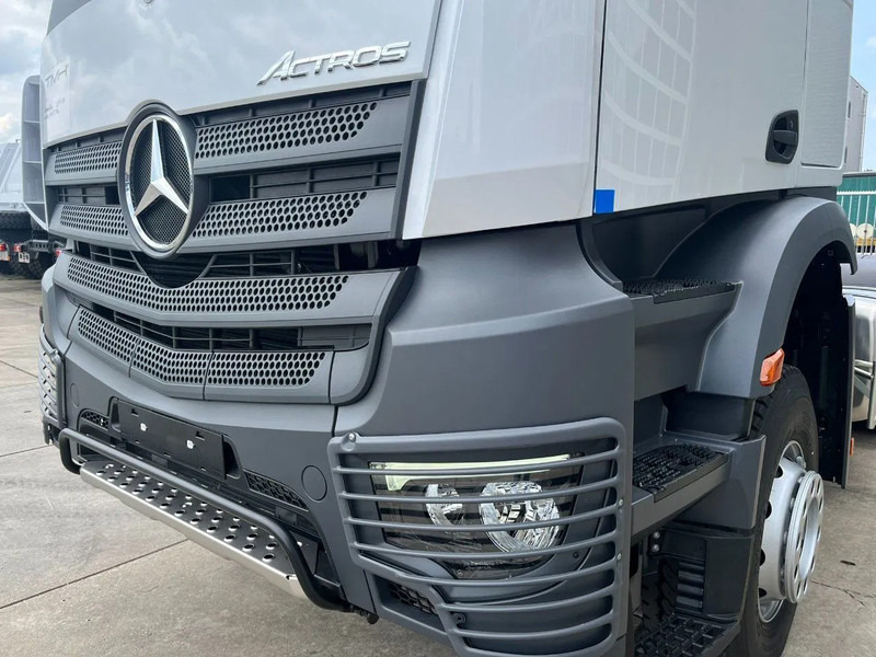 Cabeza tractora nuevo Mercedes-Benz Actros 3348 S 6x4 Tractor Head: foto 11