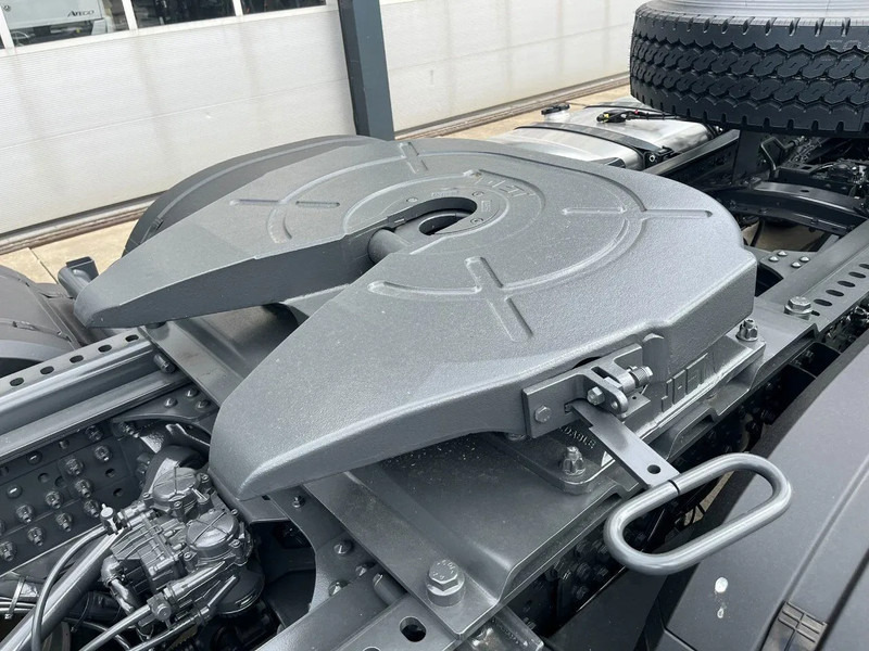 Cabeza tractora nuevo Mercedes-Benz Actros 3348 S 6x4 Tractor Head: foto 15