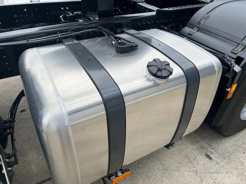 Cabeza tractora nuevo Mercedes-Benz Actros 3348 S 6x4 Tractor Head: foto 12