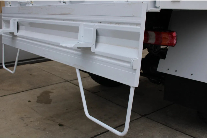 Mercedes-Benz Arocs 1836 A 4x4 Cargo Truck - Camión lona: foto 5 Mercedes-Benz Arocs 1836 A 4x4 Cargo Truck - Camión lona: foto 5