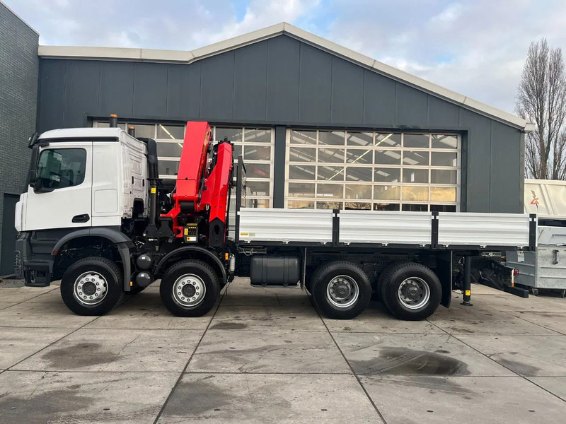 Mercedes-Benz Arocs 4140 K 8x4 Crane Truck - Camión grúa: foto 2 Mercedes-Benz Arocs 4140 K 8x4 Crane Truck - Camión grúa: foto 2