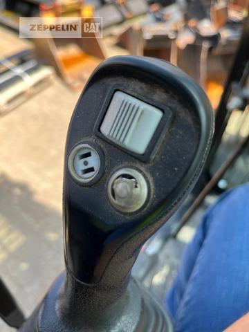 Manipulador de materiales Cat MH3024-06C: foto 16