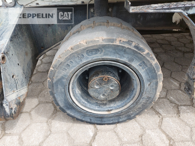 Manipulador de materiales Cat MH3024-06C: foto 13 Manipulador de materiales Cat MH3024-06C: foto 13