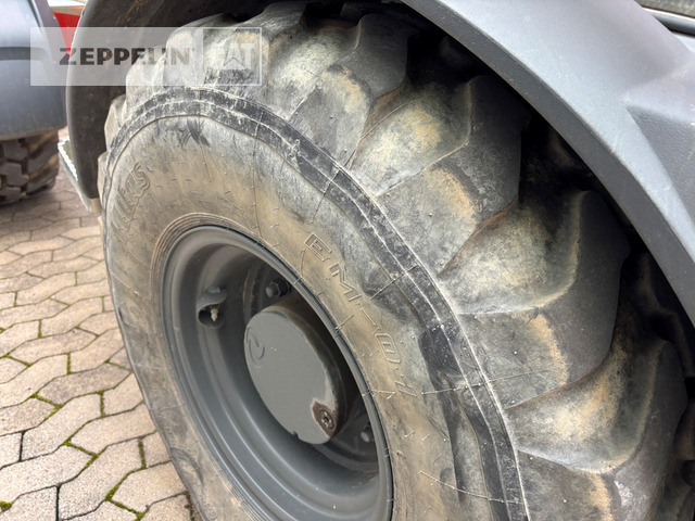 Cargadora de ruedas Liebherr L506: foto 12