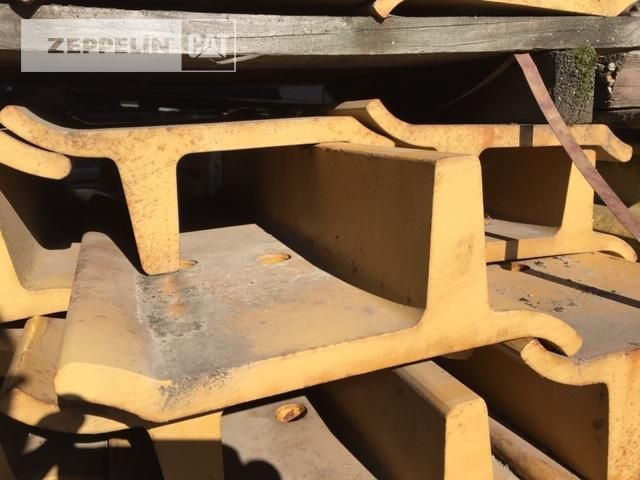 Cat Bodenplatten 610 mm - Piezas de recambio para Excavadora de cadenas: foto 3 Cat Bodenplatten 610 mm - Piezas de recambio para Excavadora de cadenas: foto 3