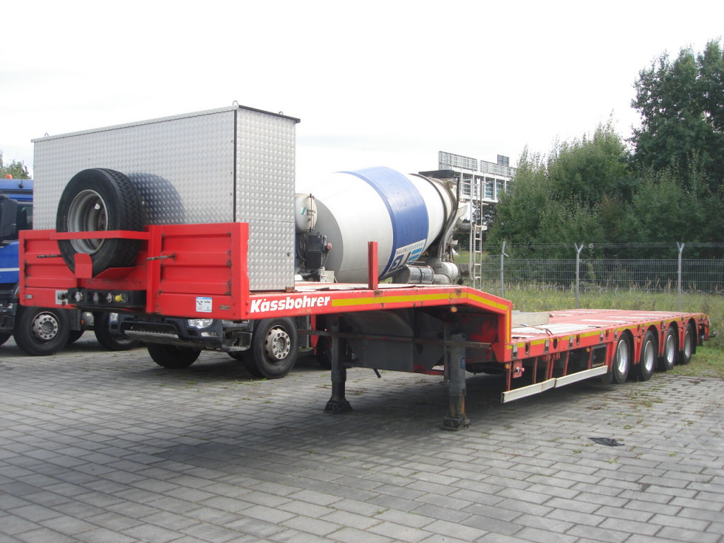 KAESSBOHRER Kaessbohrer LB4E Tiefladerauflieger EX-1 KK LOWBED AUSZIEHBAR-2x Lenkachsen - Semirremolque góndola rebajadas: foto 4 KAESSBOHRER Kaessbohrer LB4E Tiefladerauflieger EX-1 KK LOWBED AUSZIEHBAR-2x Lenkachsen - Semirremolque góndola rebajadas: foto 4