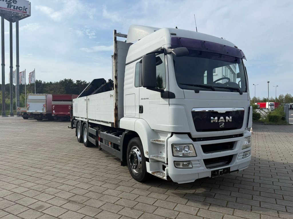 MAN TG-S 26.440 6x4 Pritsche Heckkran PK 27002+Funk - Camión caja abierta, Camión grúa: foto 3 MAN TG-S 26.440 6x4 Pritsche Heckkran PK 27002+Funk - Camión caja abierta, Camión grúa: foto 3