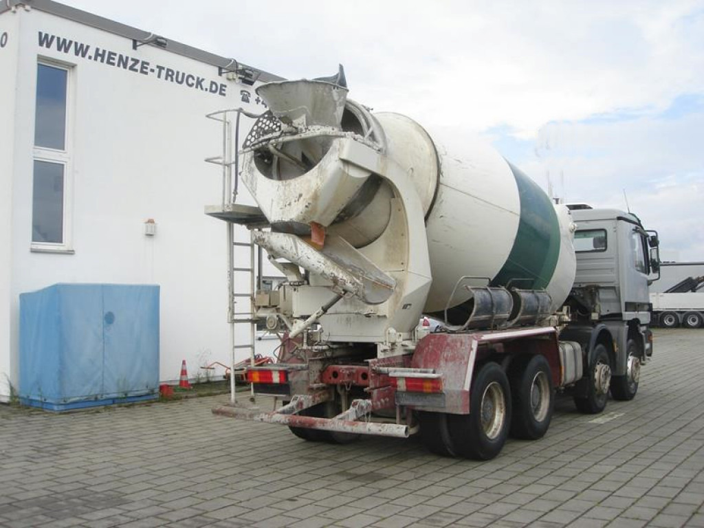 MERCEDES-BENZ Mercedes-Benz Actros Betonmischer 3235 B 8x4 Stetter 9m³ -Deutsch - Camión hormigonera: foto 3 MERCEDES-BENZ Mercedes-Benz Actros Betonmischer 3235 B 8x4 Stetter 9m³ -Deutsch - Camión hormigonera: foto 3