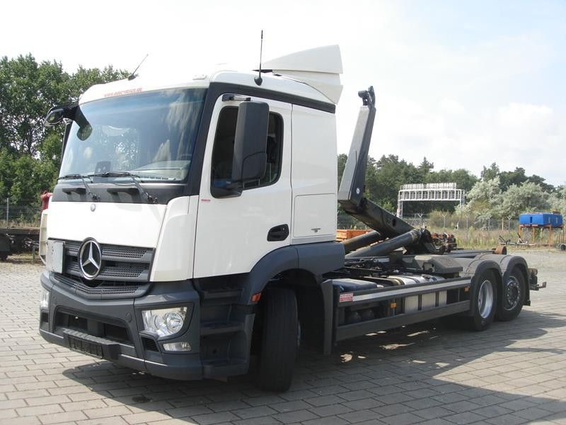 Mercedes-Benz Actros neu 2543 L 6x2 Abrollkipper Meiller Funk - Camión multibasculante: foto 1 Mercedes-Benz Actros neu 2543 L 6x2 Abrollkipper Meiller Funk - Camión multibasculante: foto 1