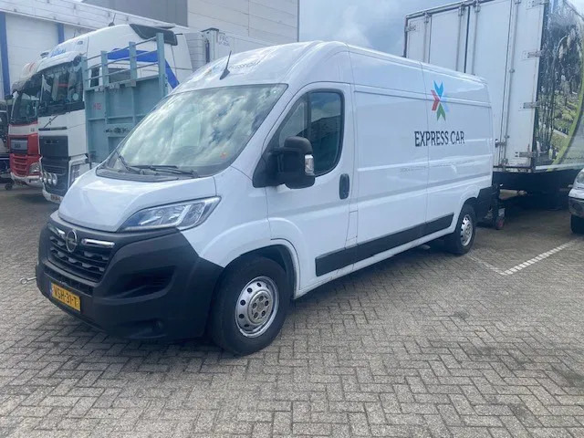 Opel Movano 2.2 diesel lang en hoog met laadklep, motor problemen... - Furgón: foto 1 Opel Movano 2.2 diesel lang en hoog met laadklep, motor problemen... - Furgón: foto 1