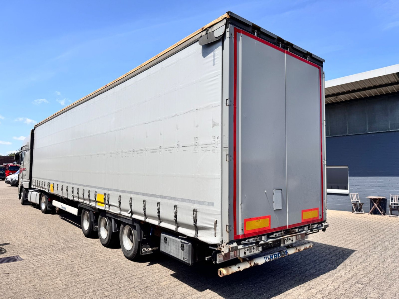 Krone SD Curtainsider MEGA Jumbo XL Zert Getränke etc - Semirremolque lona: foto 3 Krone SD Curtainsider MEGA Jumbo XL Zert Getränke etc - Semirremolque lona: foto 3