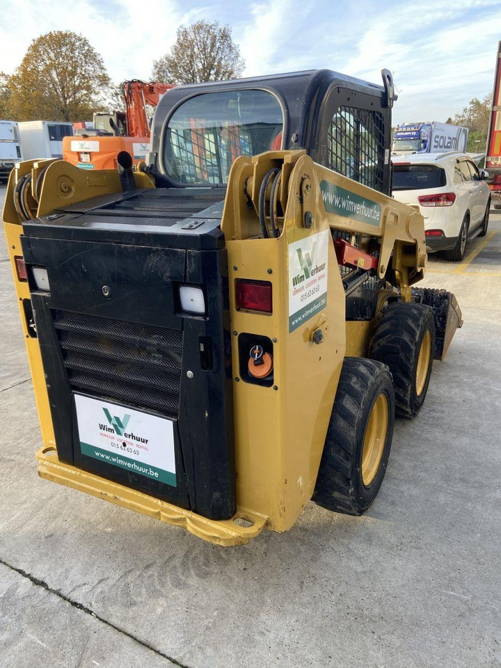 CAT 226 D3 (5867) - Minicargadora: foto 3 CAT 226 D3 (5867) - Minicargadora: foto 3