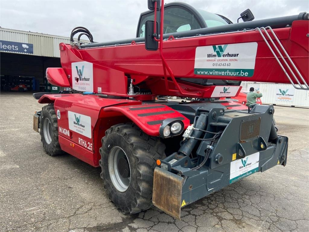 Magni RTH6.25-D/D (6497) - Manipulador telescópico: foto 4 Magni RTH6.25-D/D (6497) - Manipulador telescópico: foto 4