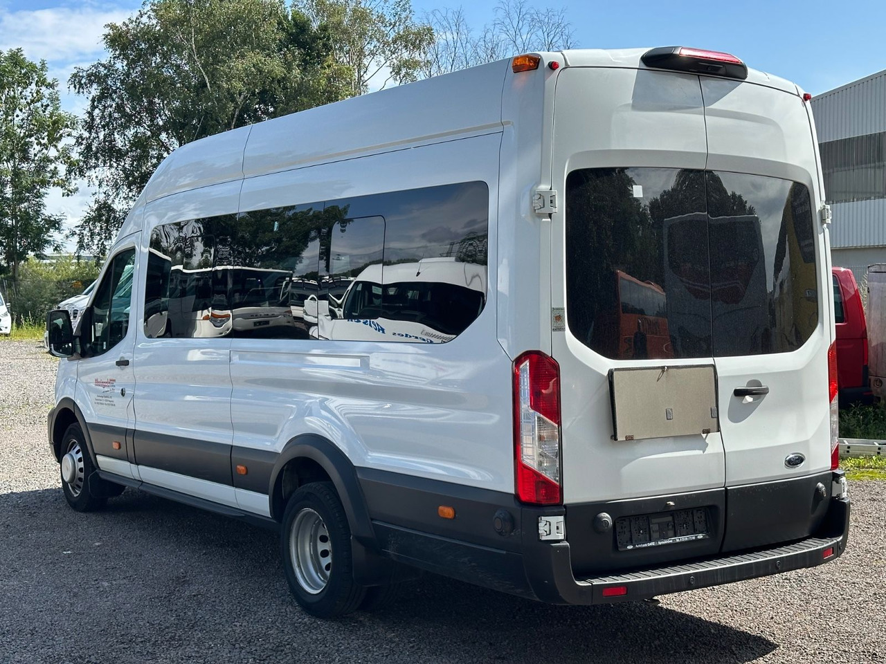 Ford Transit (Klima*PDC Vo+Hi*18 Sitze) - Minibús, Furgoneta de pasajeros: foto 2 Ford Transit (Klima*PDC Vo+Hi*18 Sitze) - Minibús, Furgoneta de pasajeros: foto 2