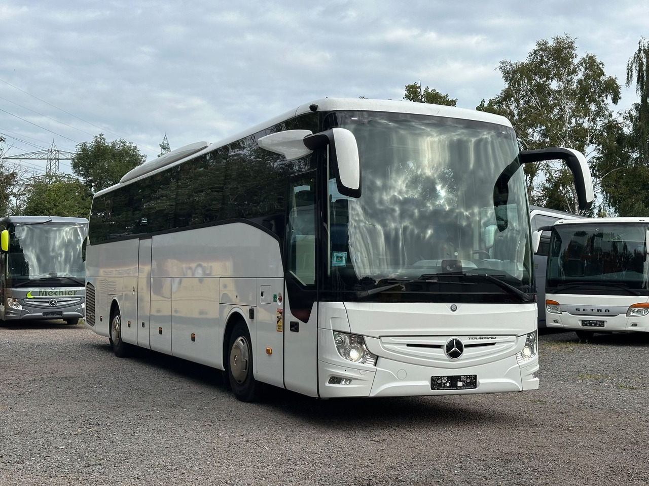Mercedes-Benz Tourismo E 16 RHD-M/2A (wenig Km*TOP*61 Sitze) - Autocar: foto 1 Mercedes-Benz Tourismo E 16 RHD-M/2A (wenig Km*TOP*61 Sitze) - Autocar: foto 1