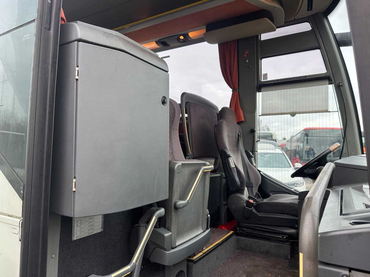 Autocar Setra S 415 GT-HD (Euro 4*Analog-Tacho): foto 13 Autocar Setra S 415 GT-HD (Euro 4*Analog-Tacho): foto 13