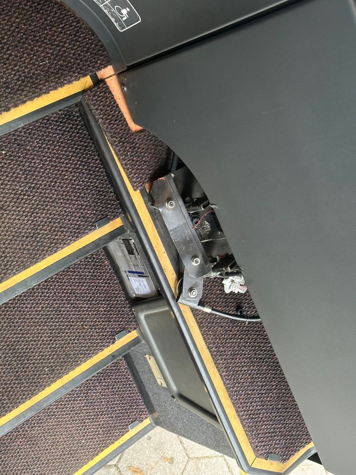 Leasing de  Setra S 415 GT (original Euro 4*Küche*WC) Setra S 415 GT (original Euro 4*Küche*WC): foto 14