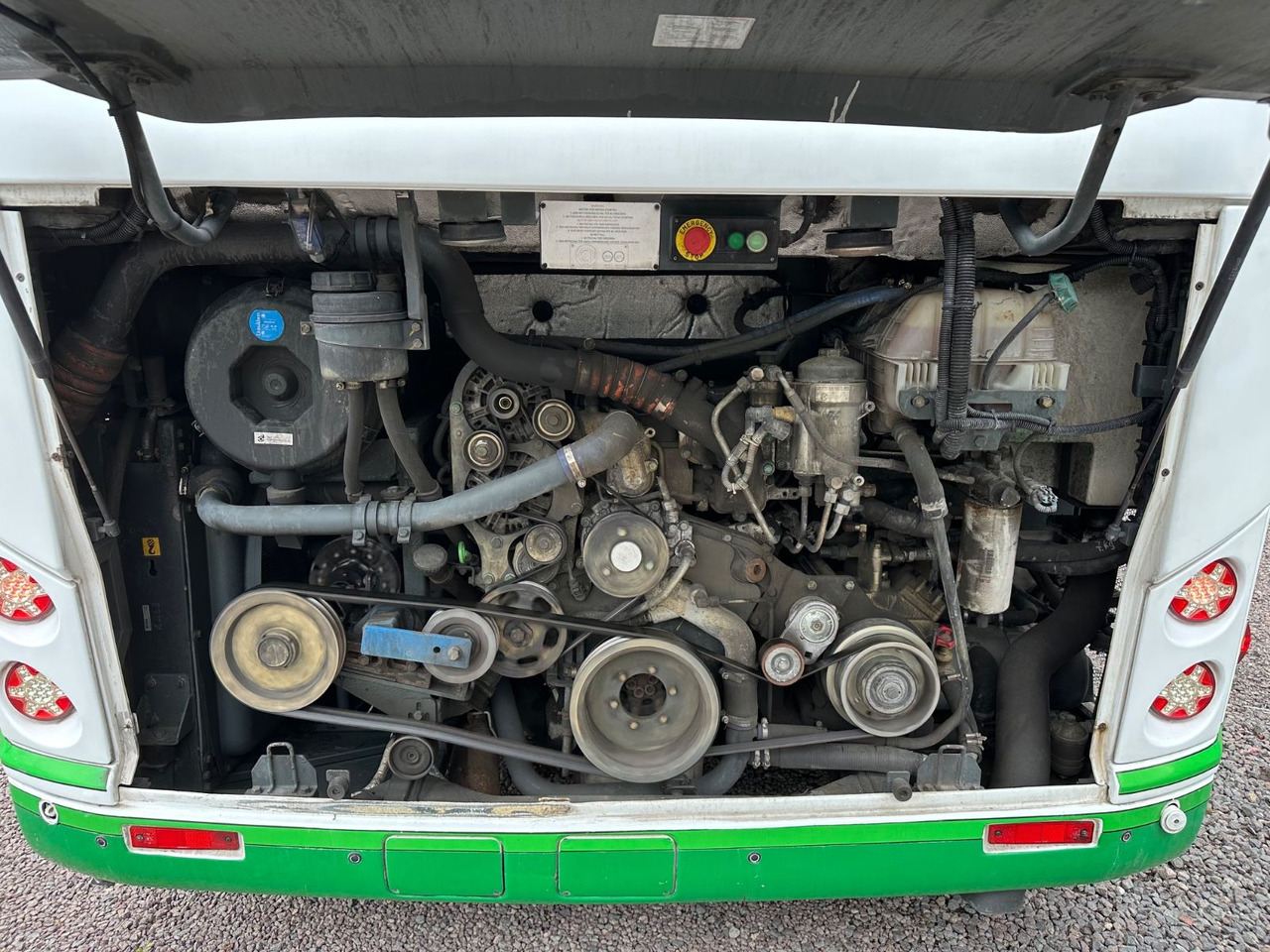 Temsa MD9 C (wenig Km*WC*DE) - Minibús, Furgoneta de pasajeros: foto 4 Temsa MD9 C (wenig Km*WC*DE) - Minibús, Furgoneta de pasajeros: foto 4