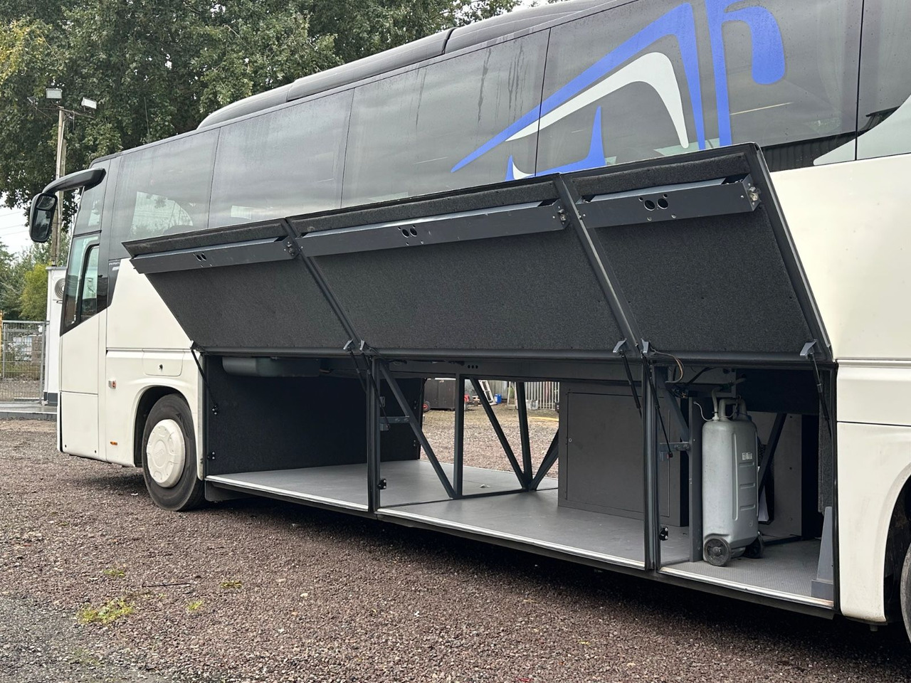 VDL Futura FHD 2-129 (Tourismo M*516 HD) - Autocar: foto 4 VDL Futura FHD 2-129 (Tourismo M*516 HD) - Autocar: foto 4