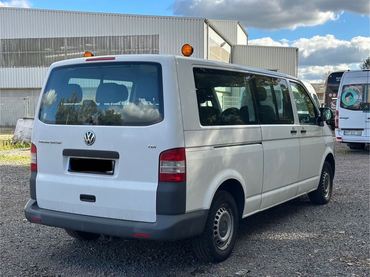 Volkswagen T5 Kombi - Furgoneta de pasajeros: foto 2 Volkswagen T5 Kombi - Furgoneta de pasajeros: foto 2