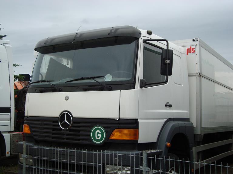 MERCEDES BENZ ATEGO 1823 1828 2528 - Cabina: foto 1 MERCEDES BENZ ATEGO 1823 1828 2528 - Cabina: foto 1